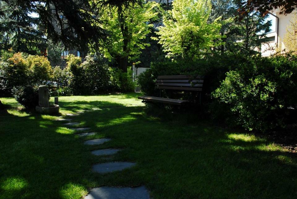 La Villa Del Cedro Monza Buitenkant foto