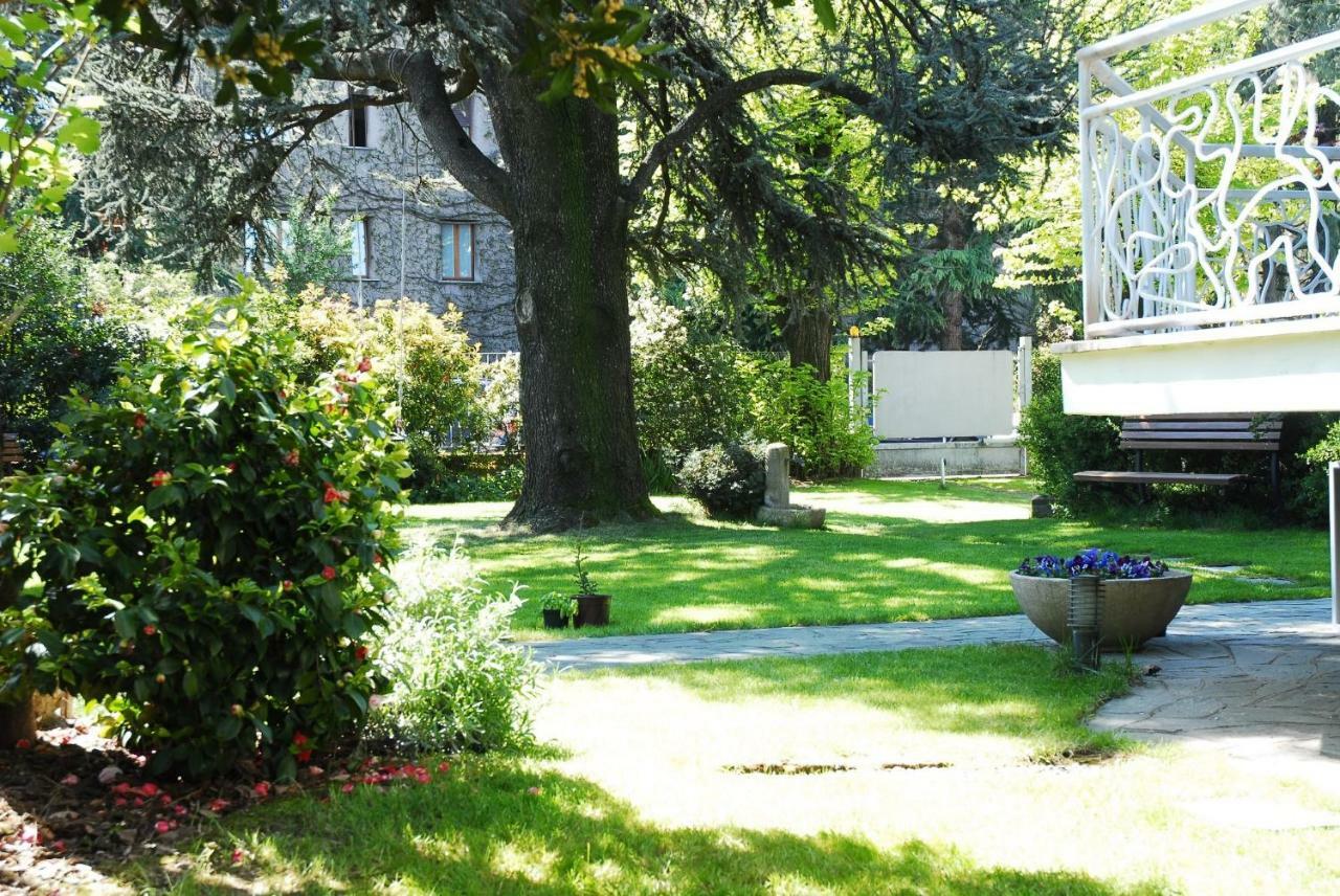 La Villa Del Cedro Monza Buitenkant foto