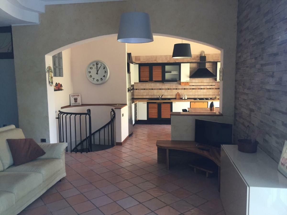 La Villa Del Cedro Monza Buitenkant foto